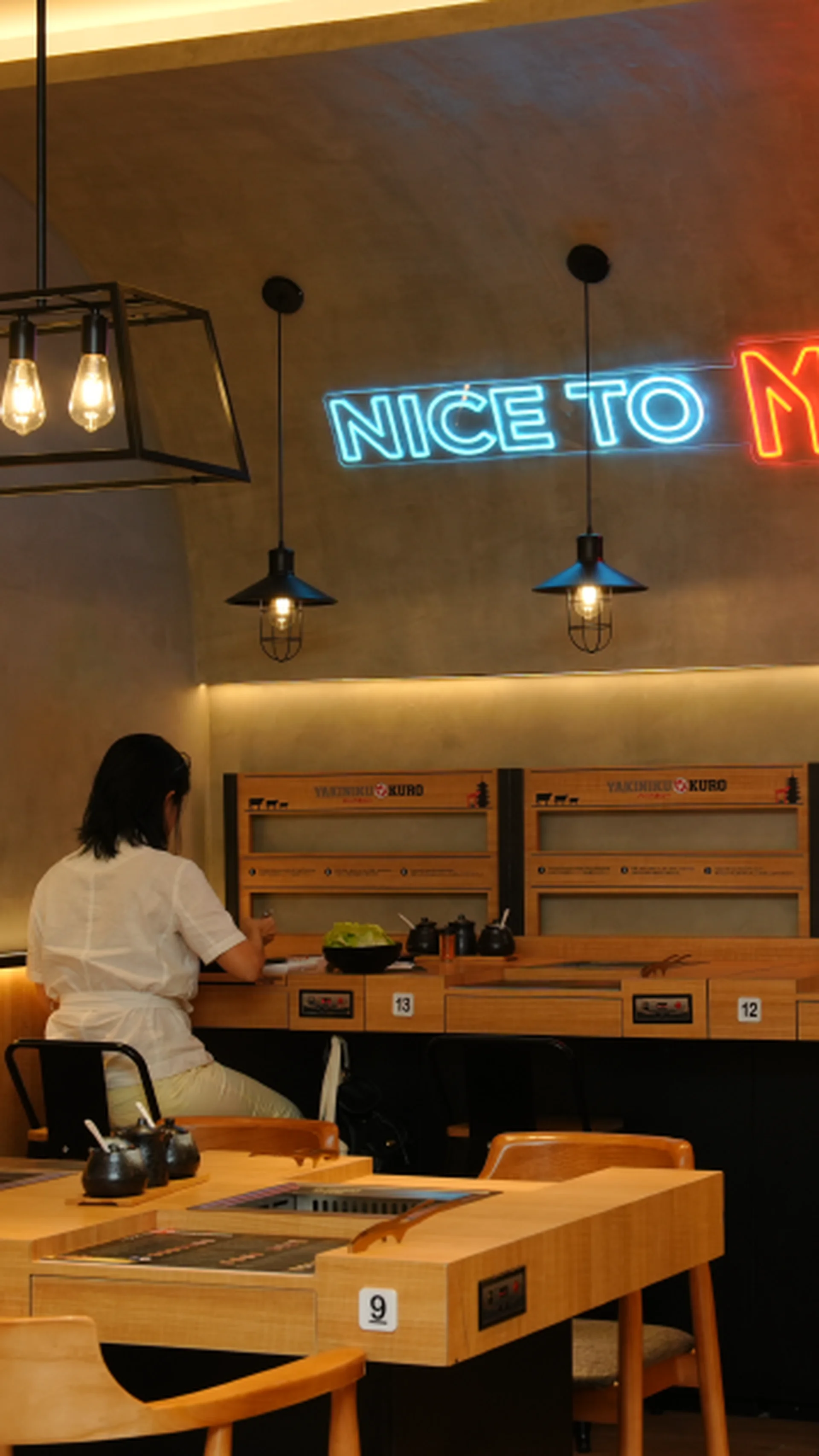 Restaurant ambiance